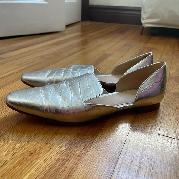 Via Spiga Women’s Allese Alligator Embossed d’Orsay Loafer Flats Silver Size 8 - Picture 5 of 16